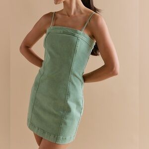 Elegant Green Mini Dress